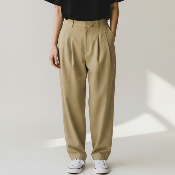 & Other Stories Beige Pleated Trousers with Darts Size 6 - Picture 3 of 3